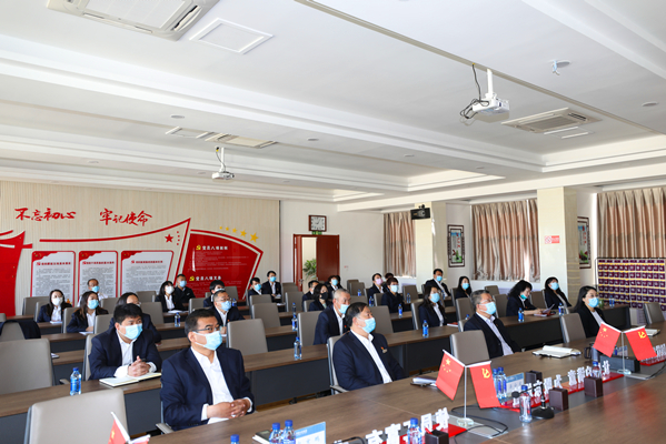 增强廉洁自律意识 筑牢拒腐防变底线 ——银川中铁水务组织学习警示教育片